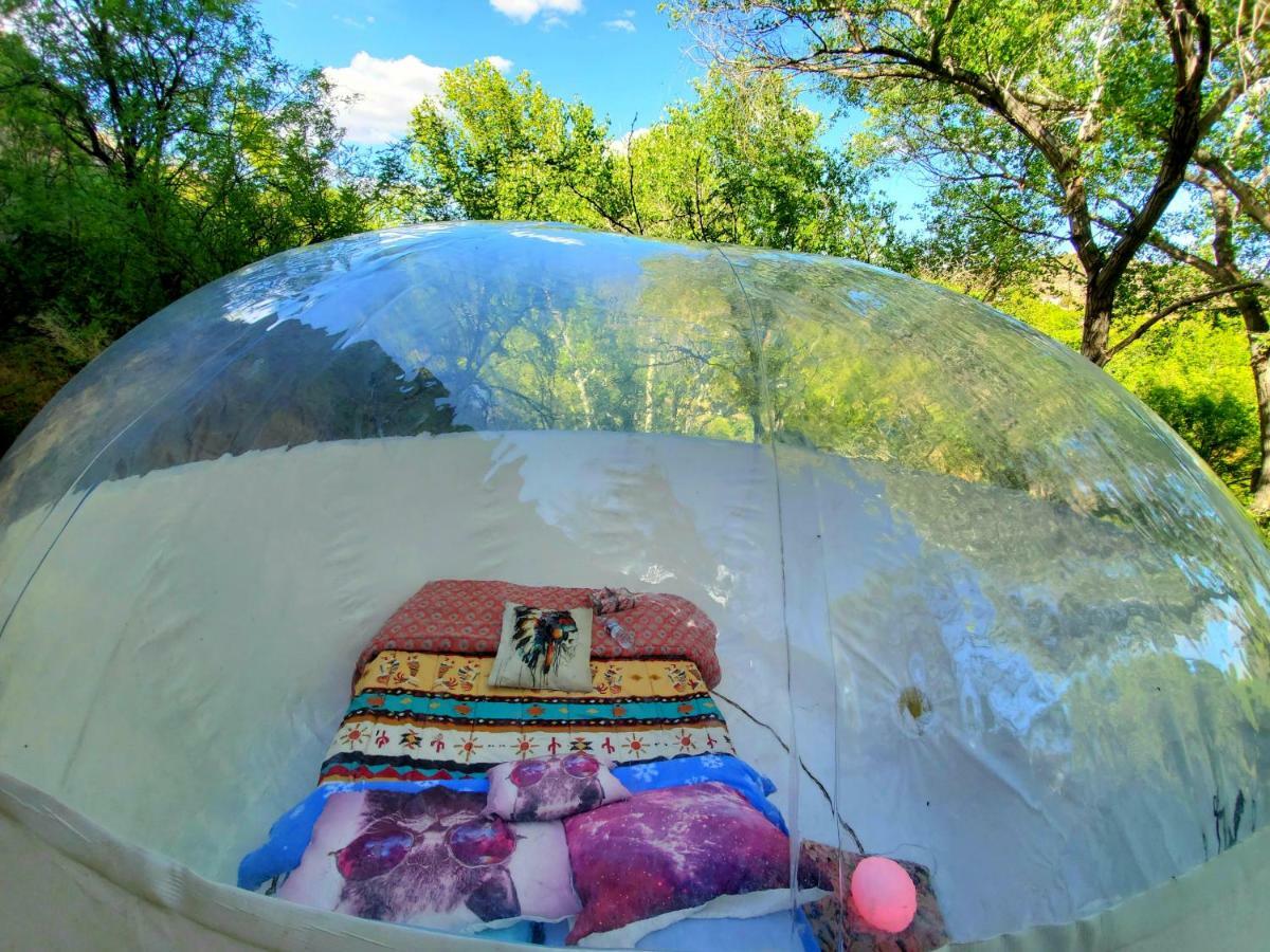Отель Cave, Yurt, Bubble And Other Glamping Adventures Седона Экстерьер фото