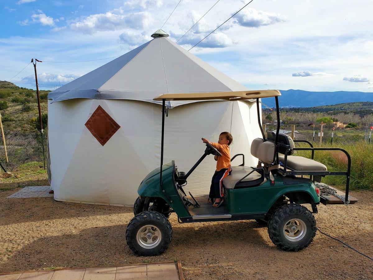 Отель Cave, Yurt, Bubble And Other Glamping Adventures Седона Экстерьер фото